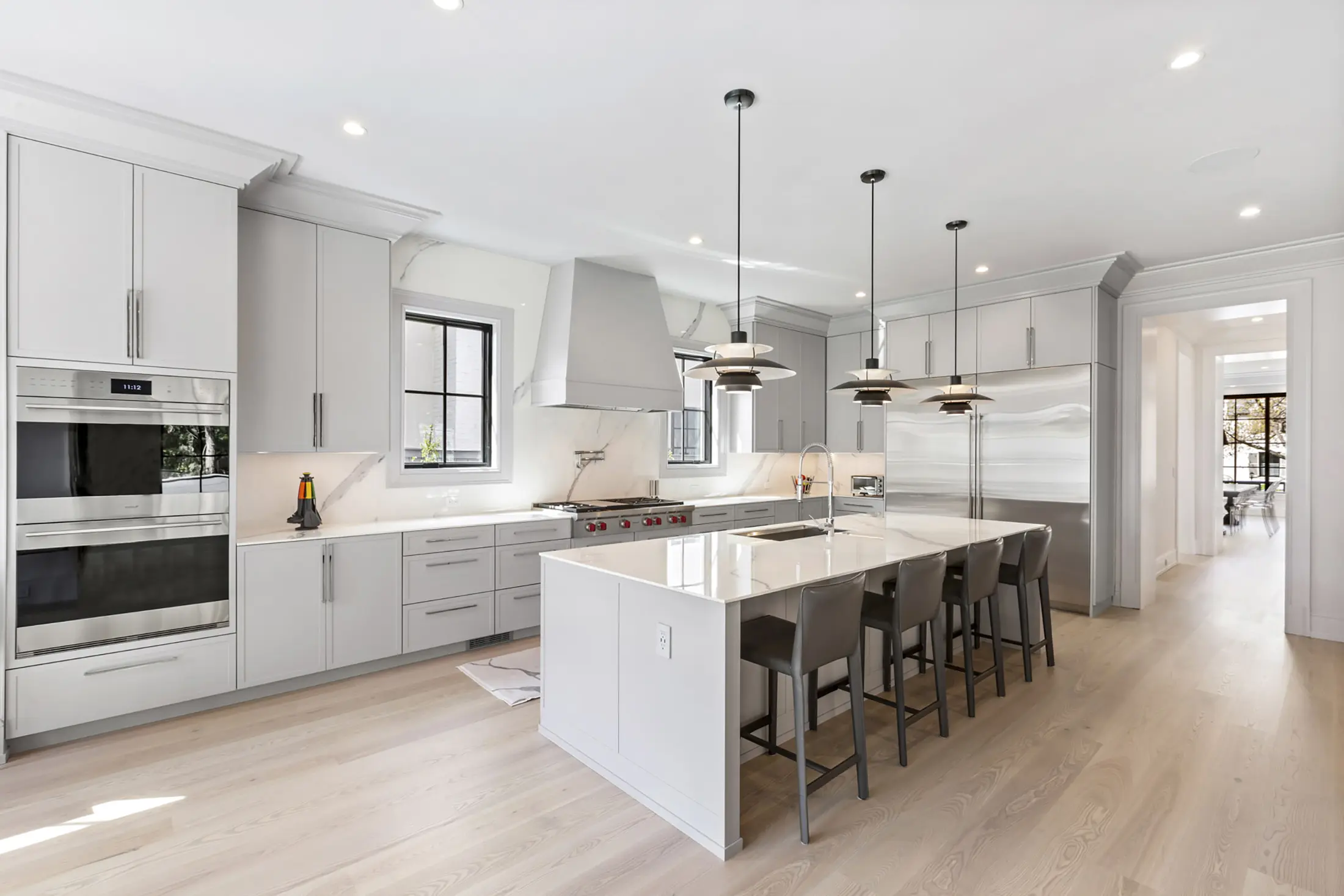 white modern kitchen made by studio47 chicago tile store